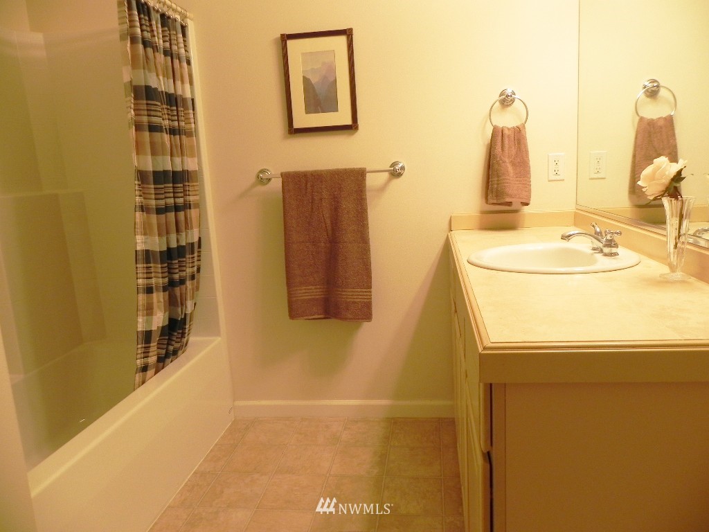 160 East Soderberg Road, Unit M36 Allyn, WA 98524 - Photo 22 of 25