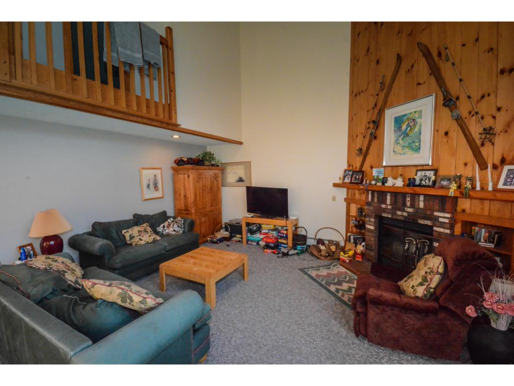 59 D Greenspring Road, Unit D West Dover, VT 05356 - Photo 7 of 20 Gallery Image 7