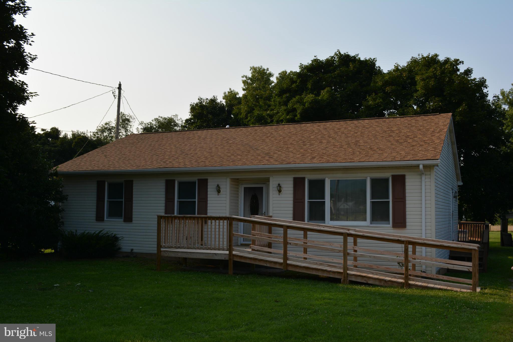 77 Smith Run Road Bentonville, VA 22610 - Photo 17 of 18 Exterior (Front)