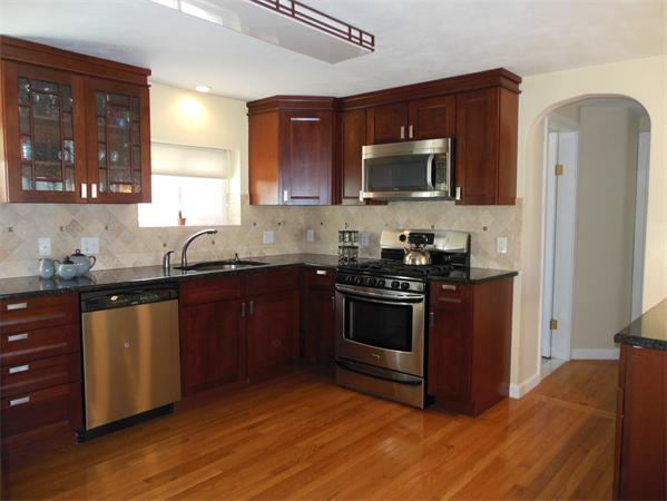139 Hazardville Road Longmeadow, MA 01106 - Photo 5 of 29 Gallery Image 5