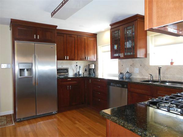 139 Hazardville Road Longmeadow, MA 01106 - Photo 7 of 29 Gallery Image 7