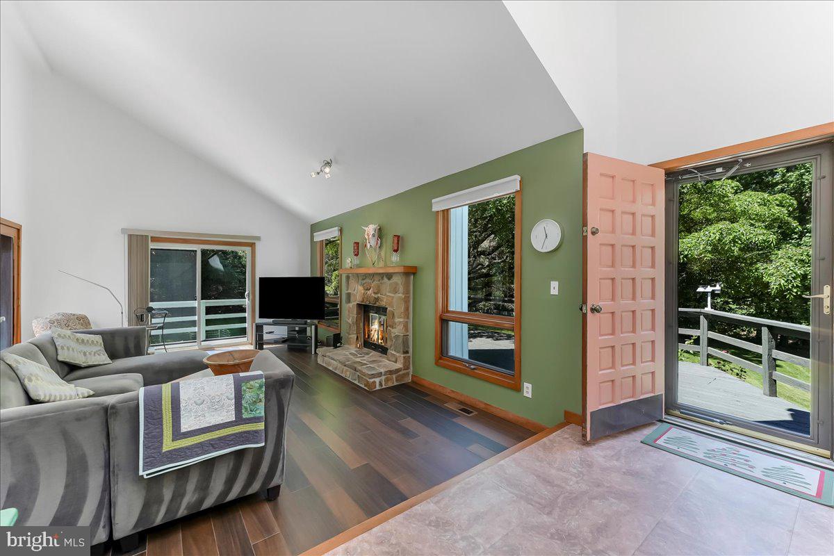 605 Church Road Avondale, PA 19311 - Photo 2 of 49 Gallery Image 2