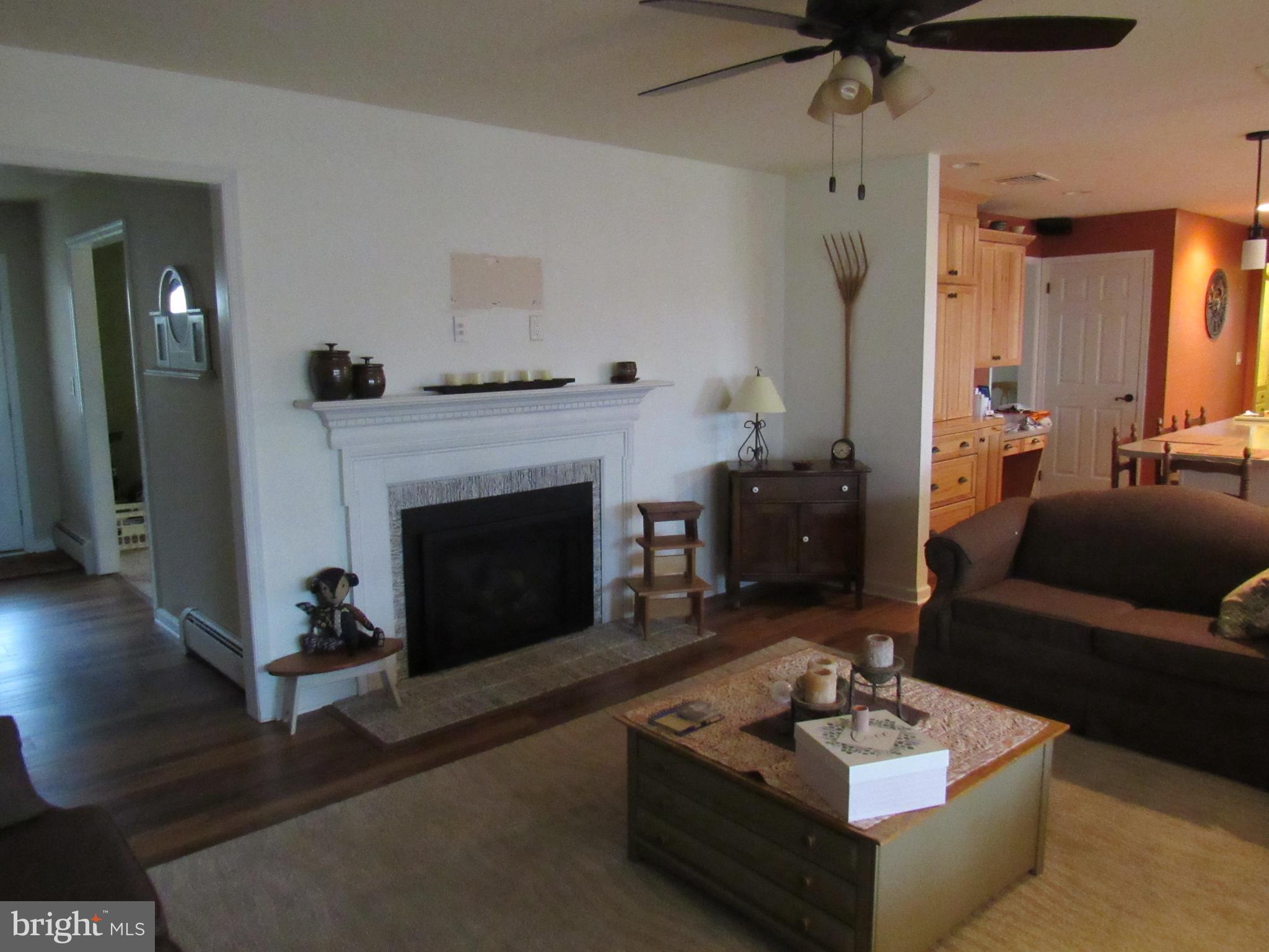 604 Mountain Road Boyertown, PA 19512 - Photo 17 of 55 Family Room