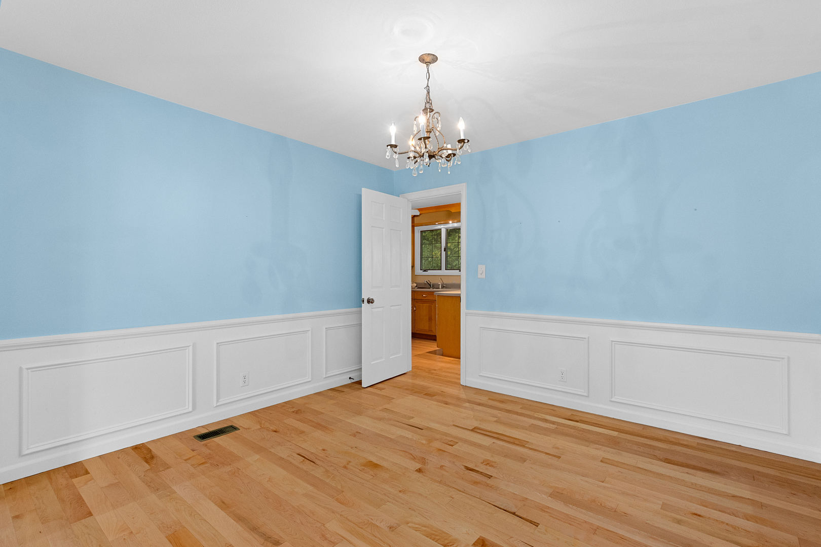 308 East Hicks Hollow Road Chillicothe, IL 61523 - Photo 16 of 48 Gallery Image 16