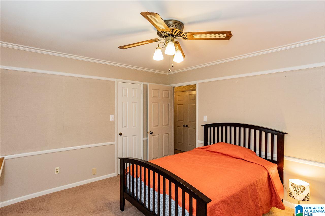 744 Crest Lane Birmingham, AL 35209 - Photo 19 of 43