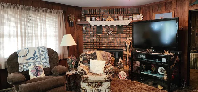 $1,200,000 | 3751 East 450 South, Washington, IN 47501