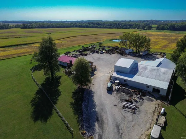 $1,200,000 | 3751 East 450 South, Washington, IN 47501