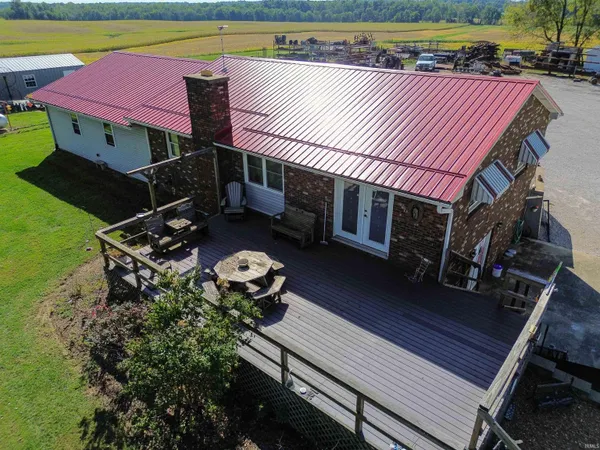 $1,200,000 | 3751 East 450 South, Washington, IN 47501