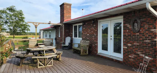 $1,200,000 | 3751 East 450 South, Washington, IN 47501