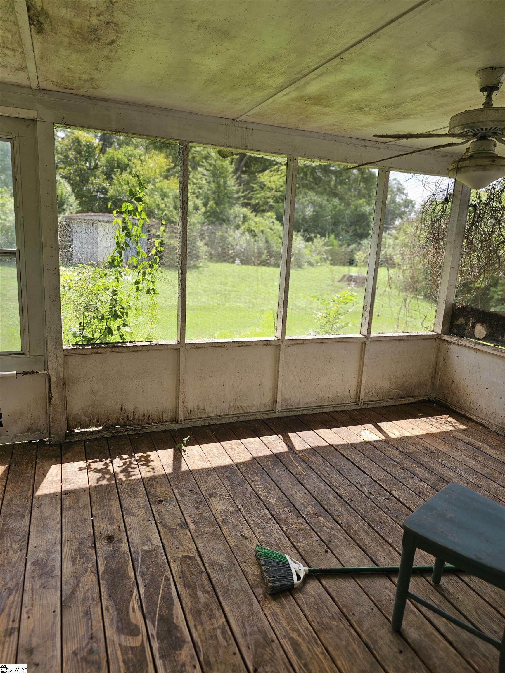 106 State Rd S-30-215 Laurens, SC 29360 - Photo 18 of 19