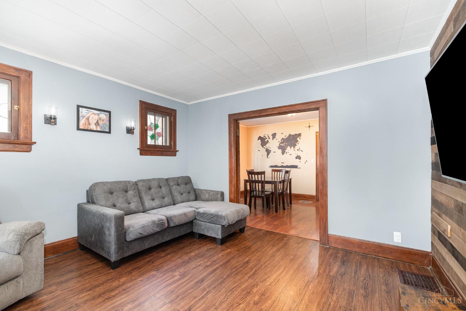 5685 Sidney Road Cincinnati, OH 45238 - Photo 4 of 15