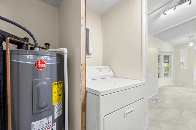 $140,000 | 21 Lear Drive, Coventry, RI 02816