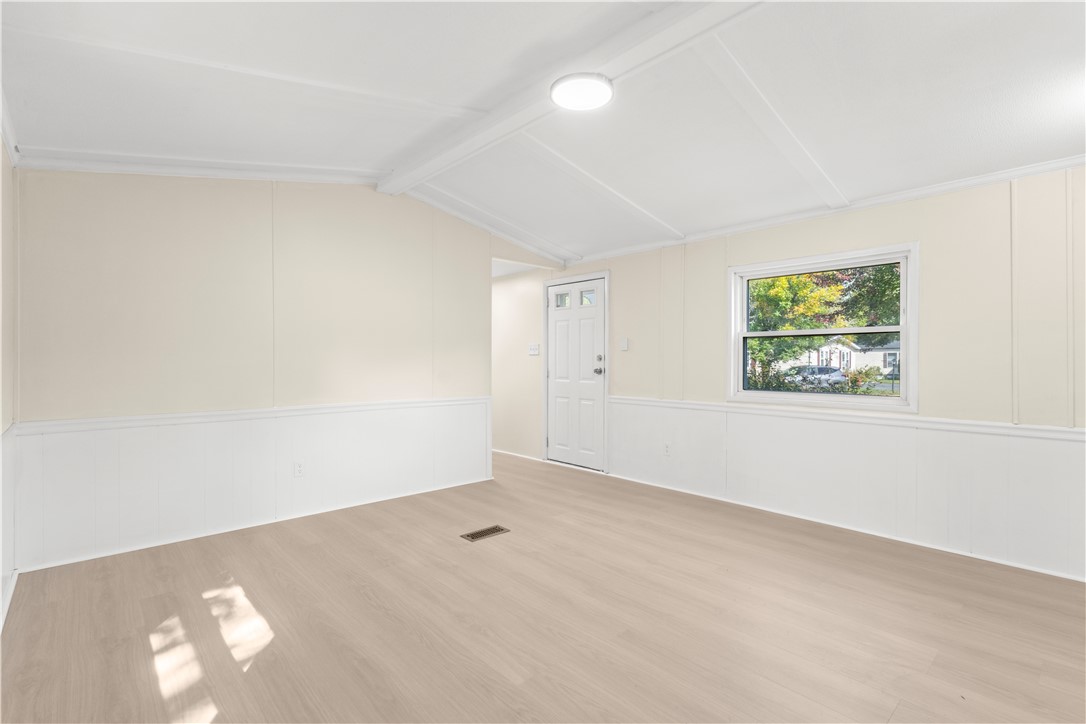 21 Lear Drive Coventry, RI 02816 - Photo 8 of 26