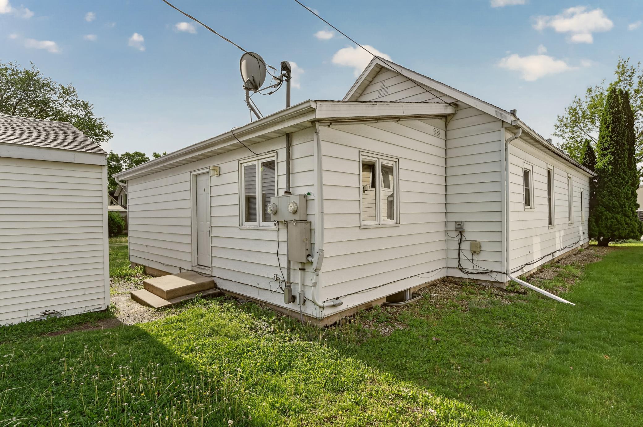 115 6th Street Northwest Rochester, MN 55901 - Photo 3 of 45