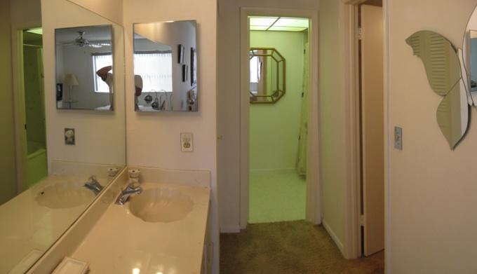 9233 Southwest 8th Street, Unit 315 Boca Raton, FL 33428 - Photo 18 of 26 9233-315 Master Bath area
