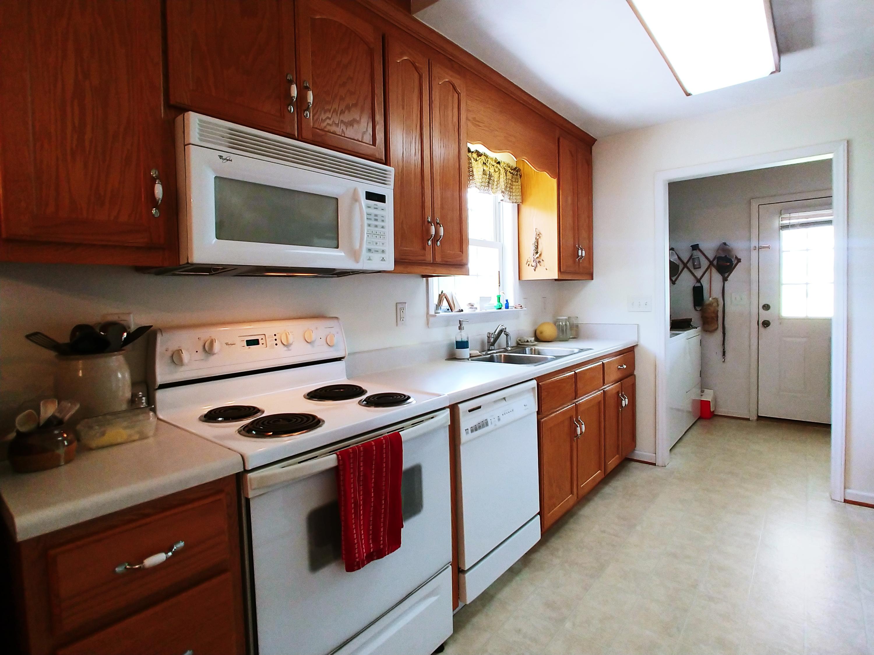 230 Timber Ridge Road Glade Hill, VA 24092 - Photo 17 of 43 Kitchen