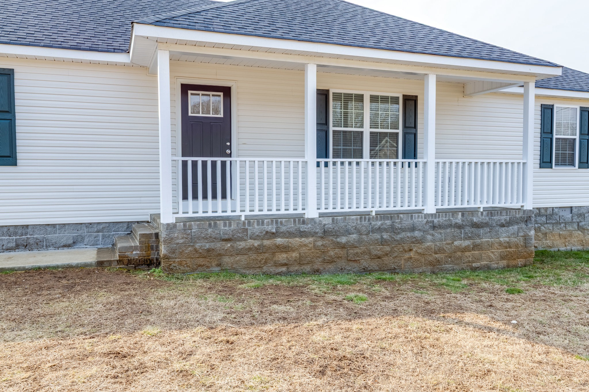 122 Fiddlers Court Pulaski, TN 38478 - Photo 3 of 27 a view of a house with a yard