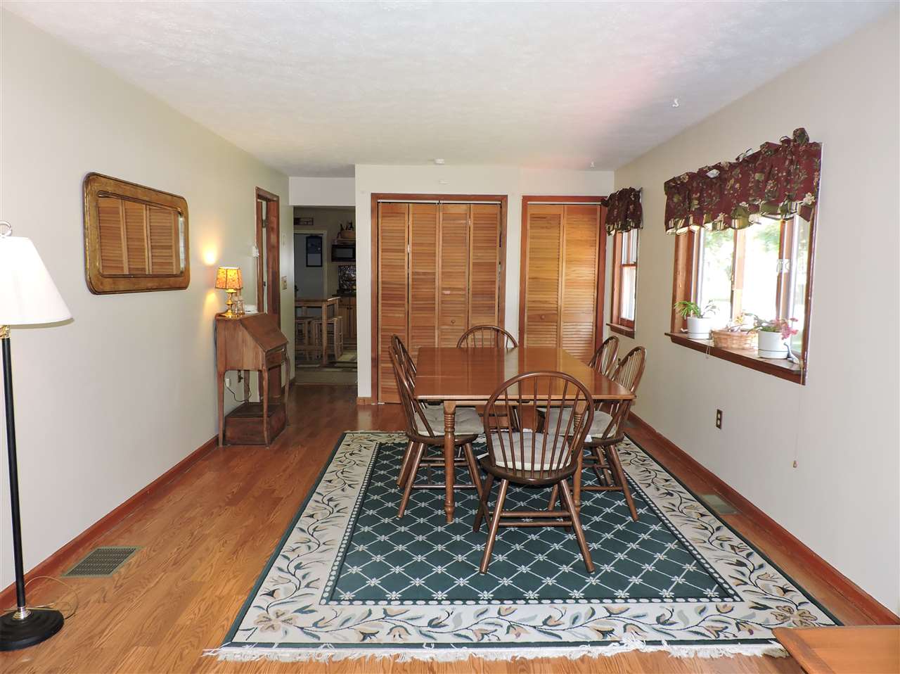 372 Bean Road Colchester, VT 05446 - Photo 16 of 30 Gallery Image 16