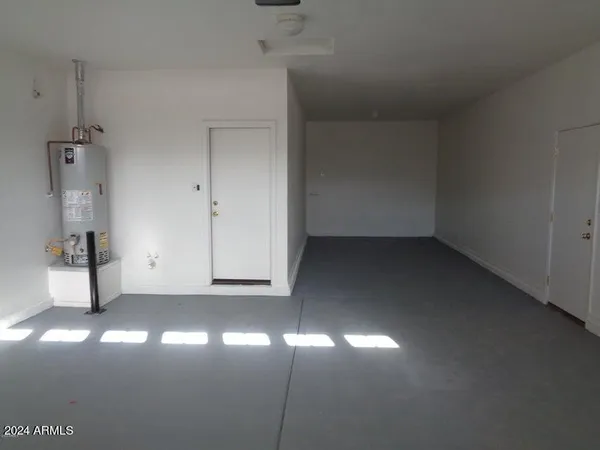 $1,900 | 22641 Gibson Drive, Maricopa, AZ 85139