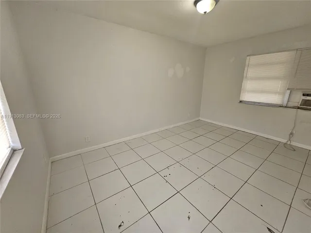 $1,900 | 1727 Fletcher Street, Unit 1, Hollywood, FL 33020