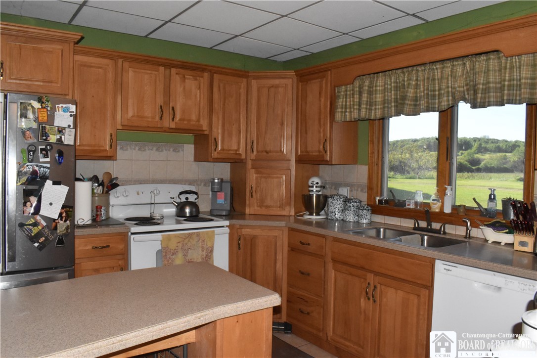 11580 Savage Road Sardinia, NY 14030 - Photo 9 of 29