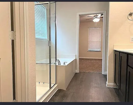 $2,400 | 3959 Oak Crk Circle, Denison, TX 75020