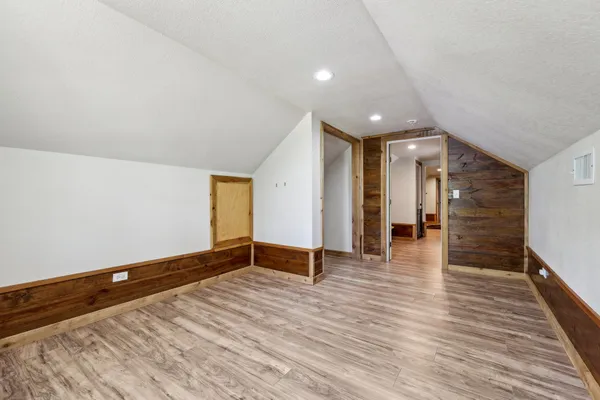 $599,000 | 1200 County Road 211, Giddings, TX 78942