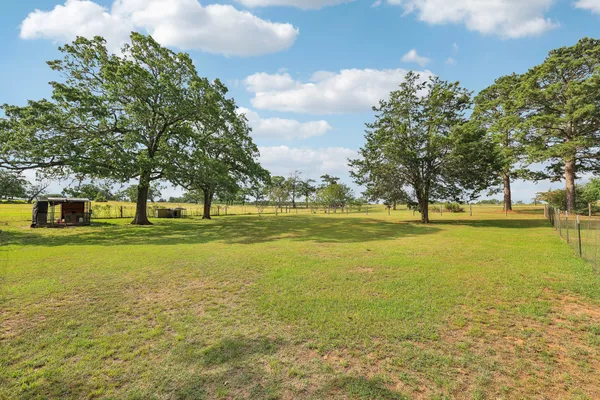 $599,000 | 1200 County Road 211, Giddings, TX 78942