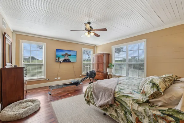 $599,000 | 1200 County Road 211, Giddings, TX 78942