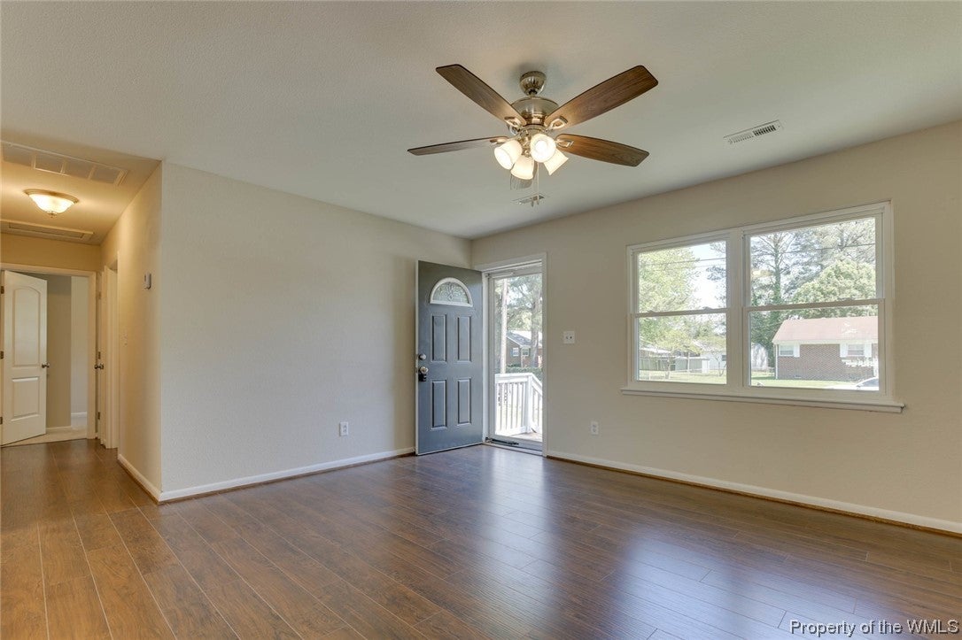 4002 West Weaver Road Hampton, VA 23666 - Photo 9 of 30 Gallery Image 9