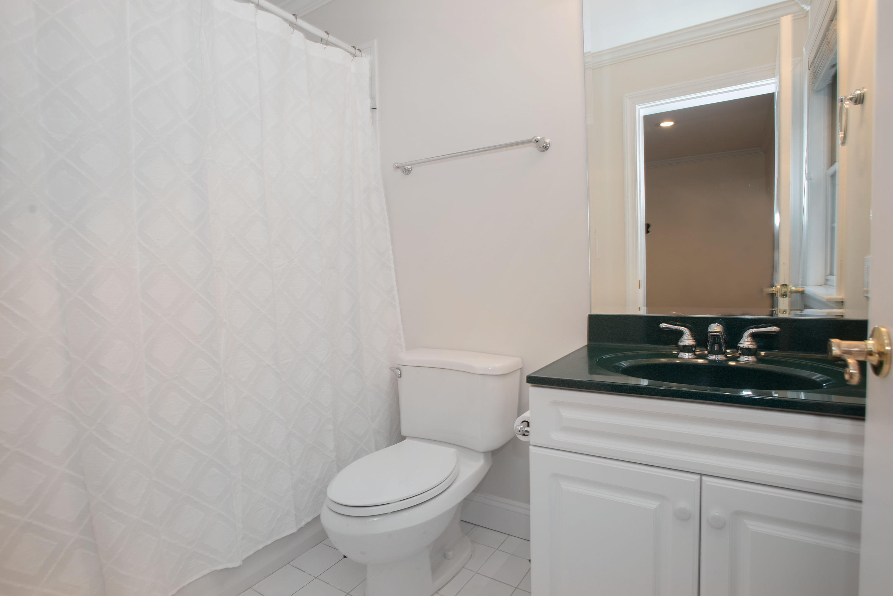 72 Conrad Road New Canaan, CT 06840 - Photo 26 of 35 Bedroom 5 bath