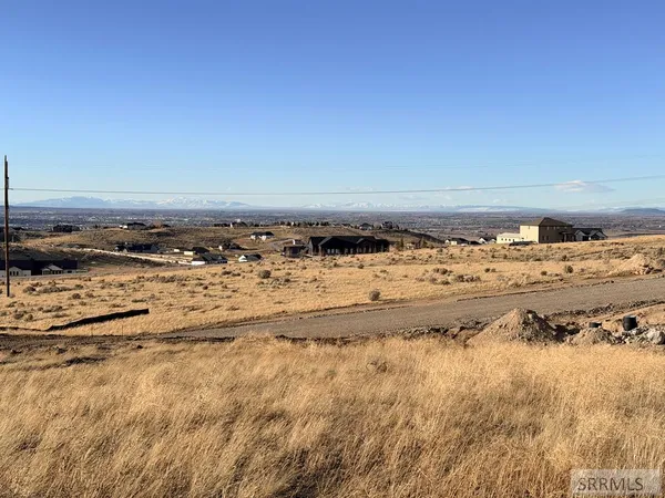 $186,000 | 14 Paintbrush Lane, Idaho Falls, ID 83406