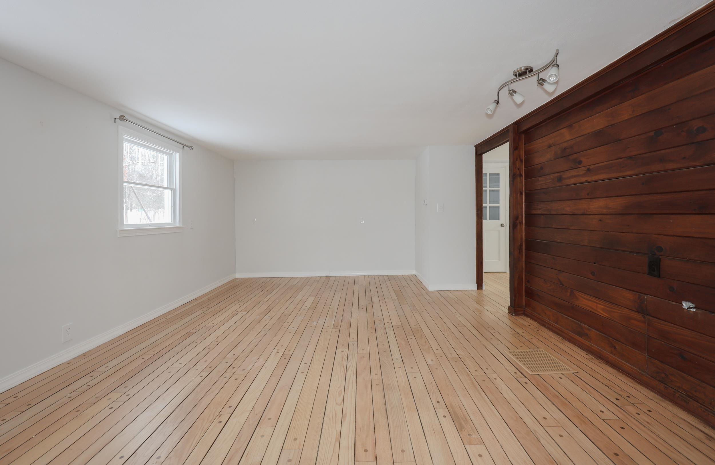 96 Rocky Hill Road Somersworth, NH 03878 - Photo 5 of 49