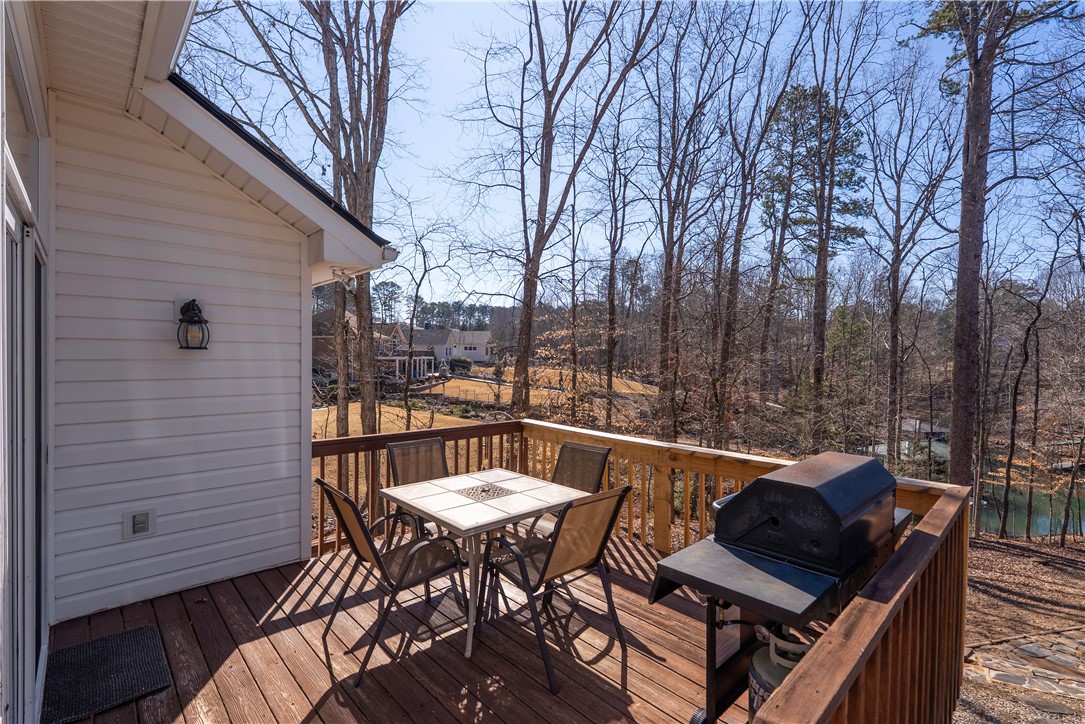 439 Cane Creek Landing Road Seneca, SC 29672 - Photo 14 of 46