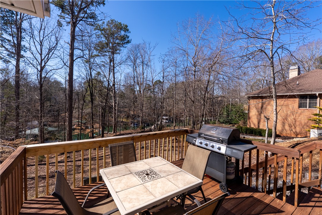 439 Cane Creek Landing Road Seneca, SC 29672 - Photo 15 of 46