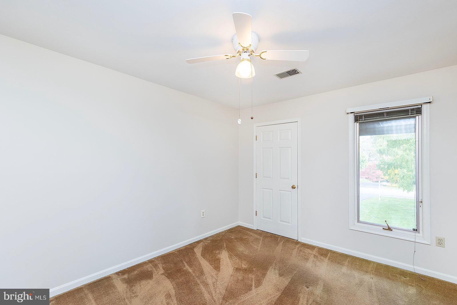 116 Forest Ridge Road Winchester, VA 22602 - Photo 26 of 73 2nd bedroom upstairs