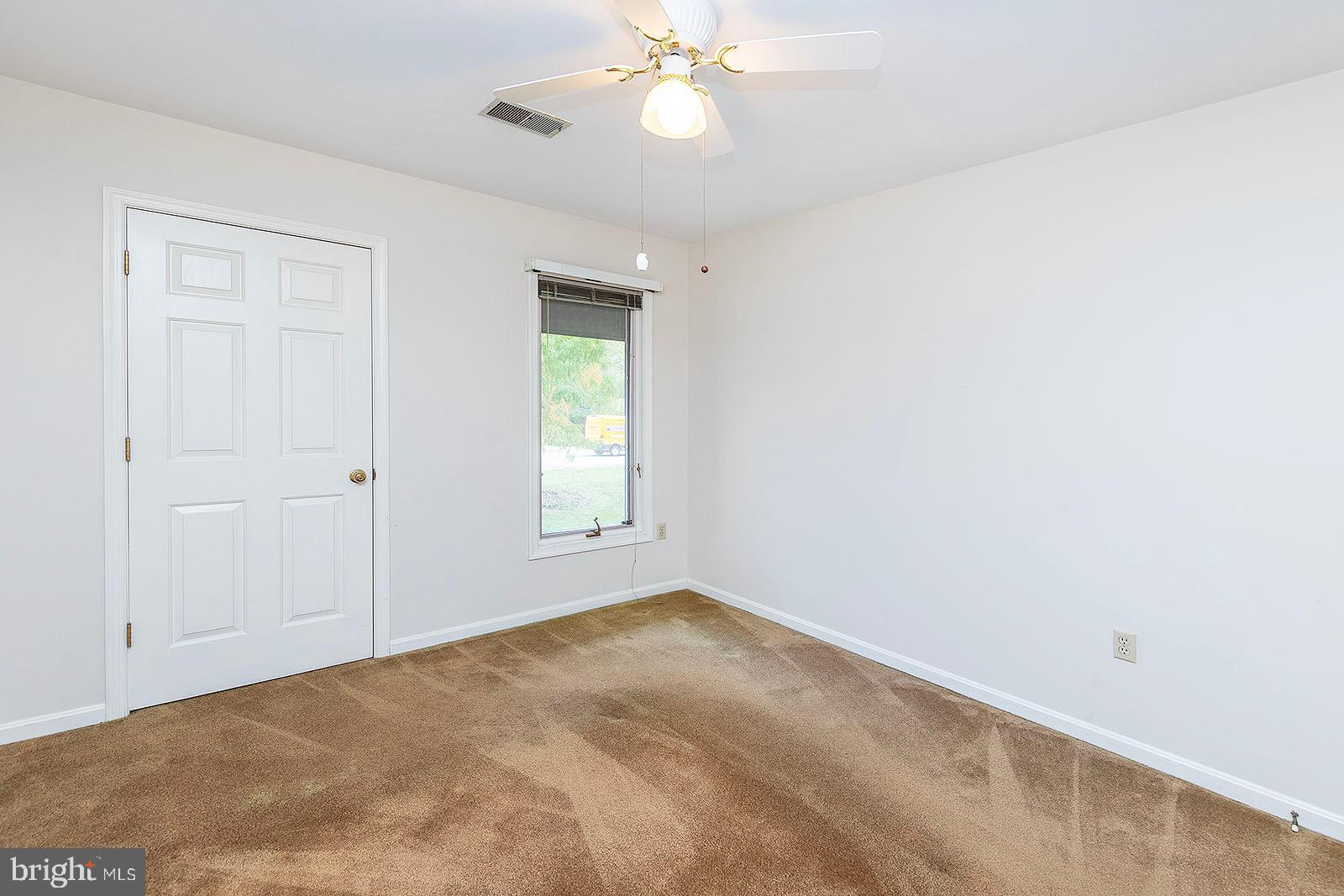 116 Forest Ridge Road Winchester, VA 22602 - Photo 27 of 73 2nd bedroom upstairs