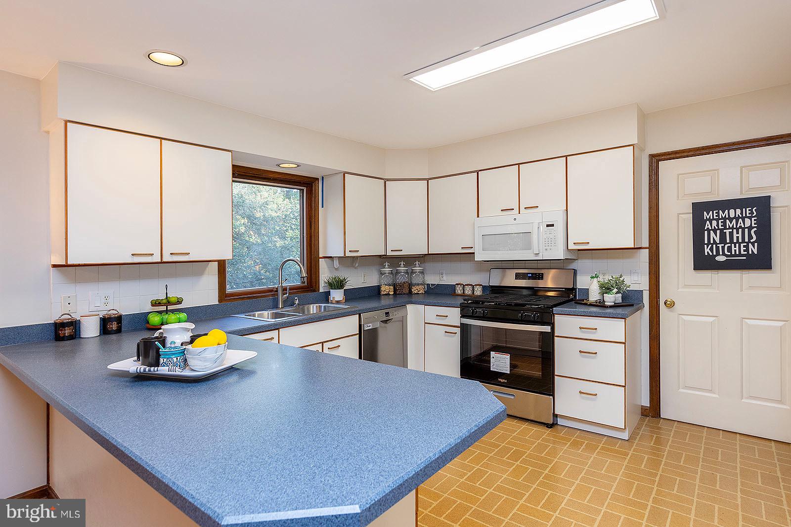 116 Forest Ridge Road Winchester, VA 22602 - Photo 40 of 73 Kitchen