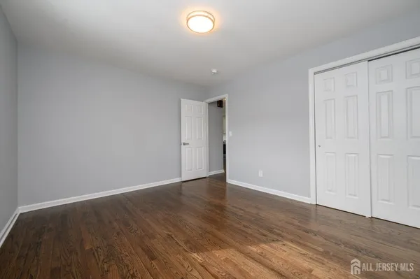 $499,000 | 311 Chestnut Street, Middlesex, NJ 08846