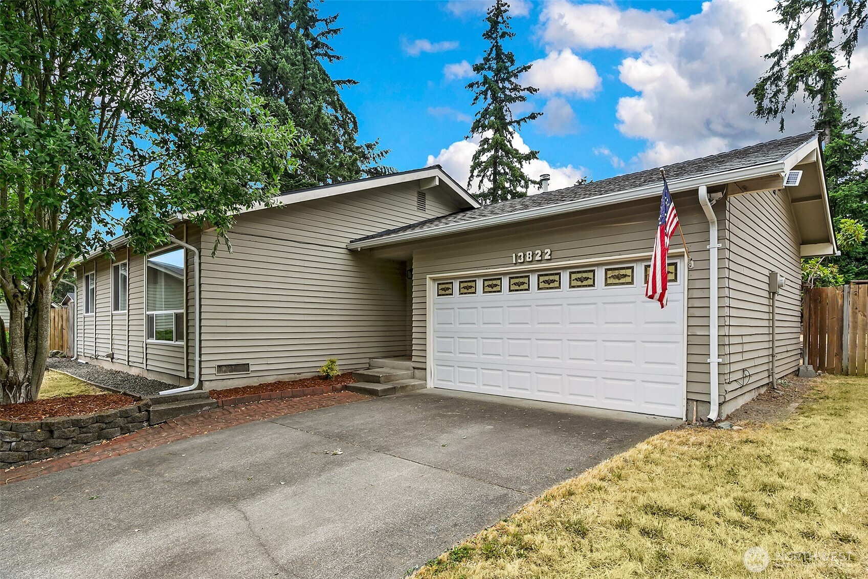 13822 Southeast 163rd Street Renton, WA 98058 - Photo 2 of 29