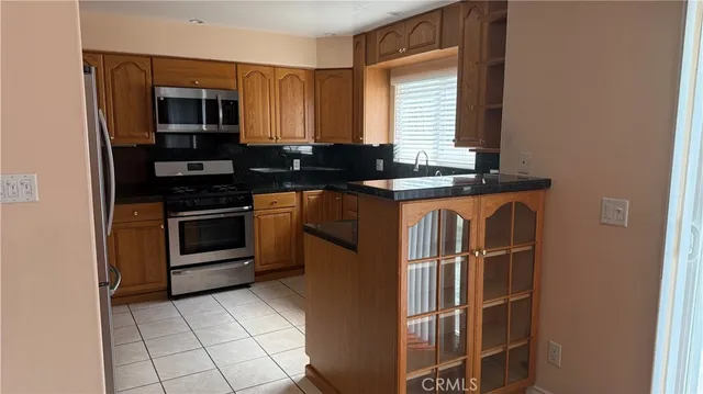 $5,000 | 9516 Lucerne Avenue, Unit 5, Culver City, CA 90232