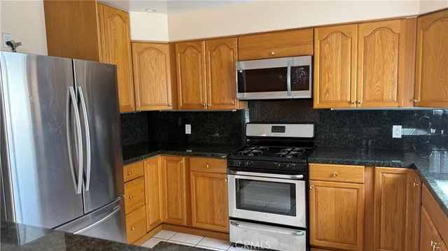 $5,000 | 9516 Lucerne Avenue, Unit 5, Culver City, CA 90232