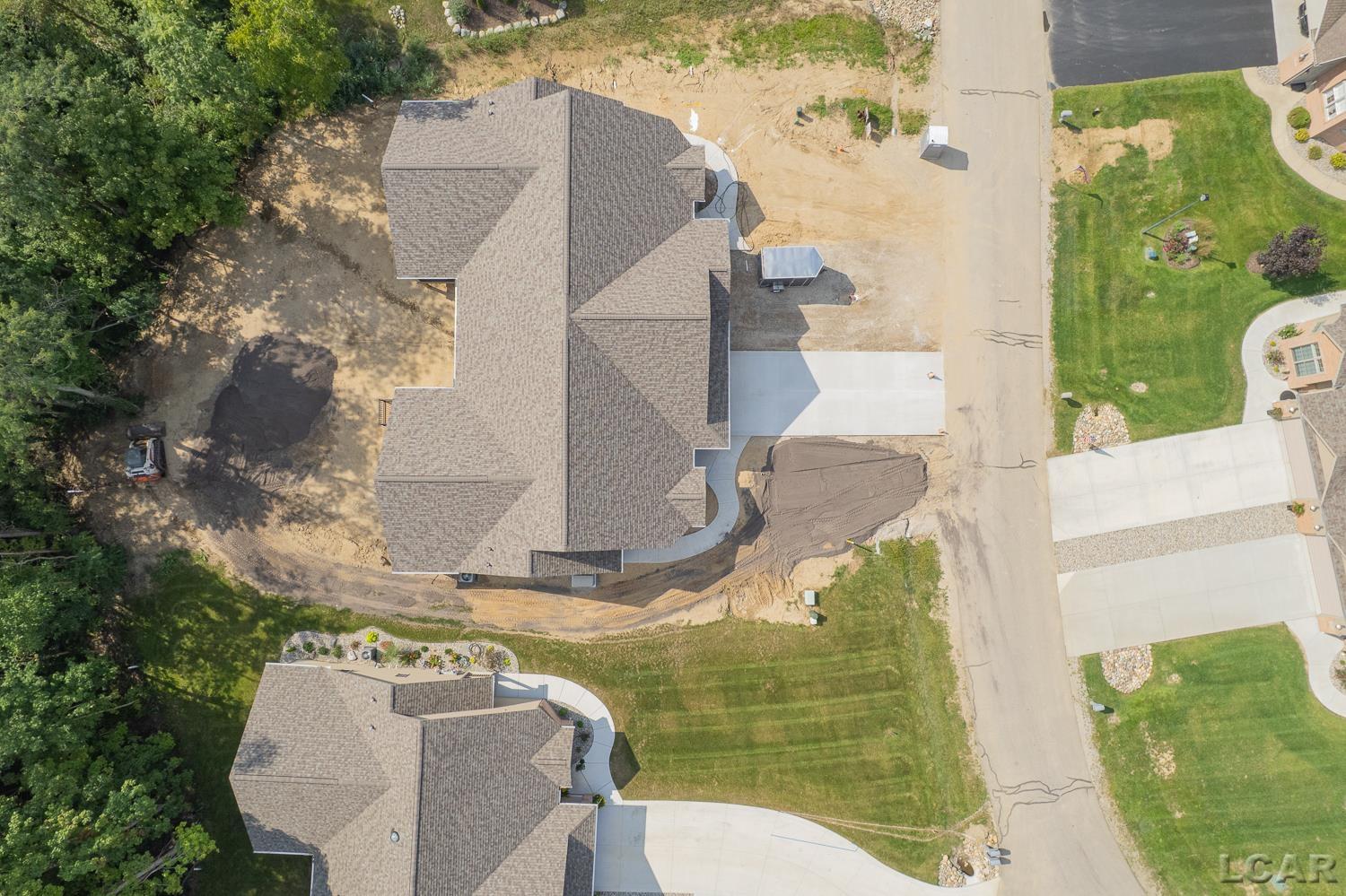 1669 Rivers Edge Court Adrian, MI 49221 - Photo 35 of 42 Gallery Image 35