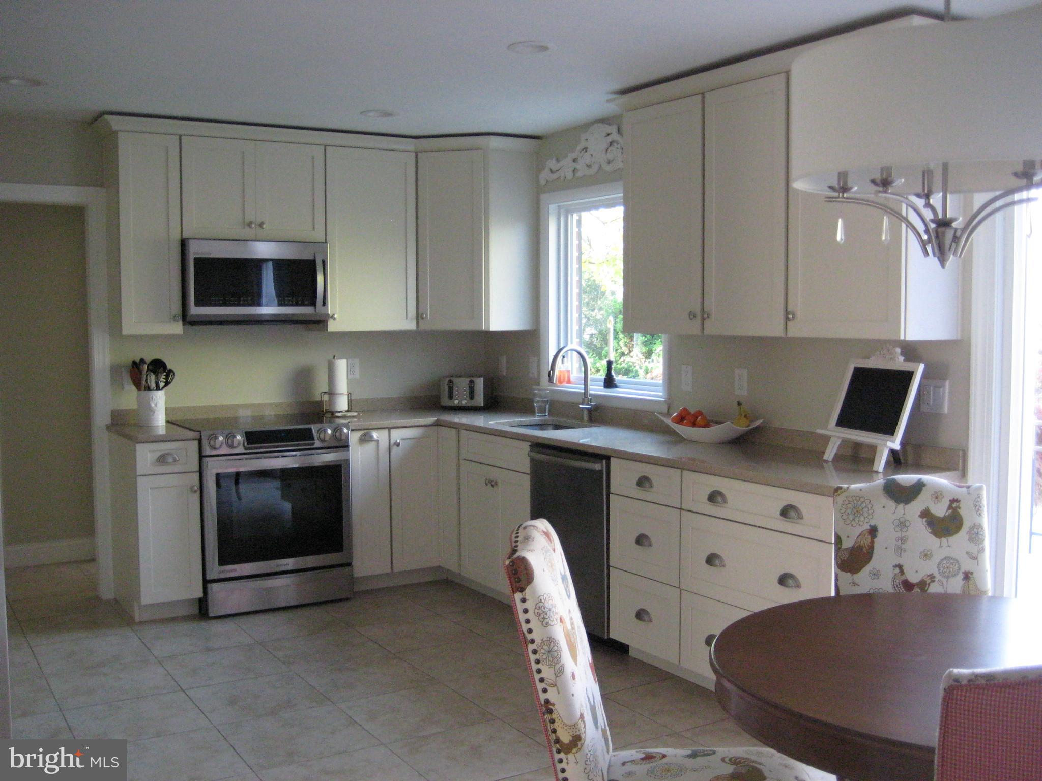 3511 Goshen Road Newtown Square, PA 19073 - Photo 11 of 40 Gallery Image 11
