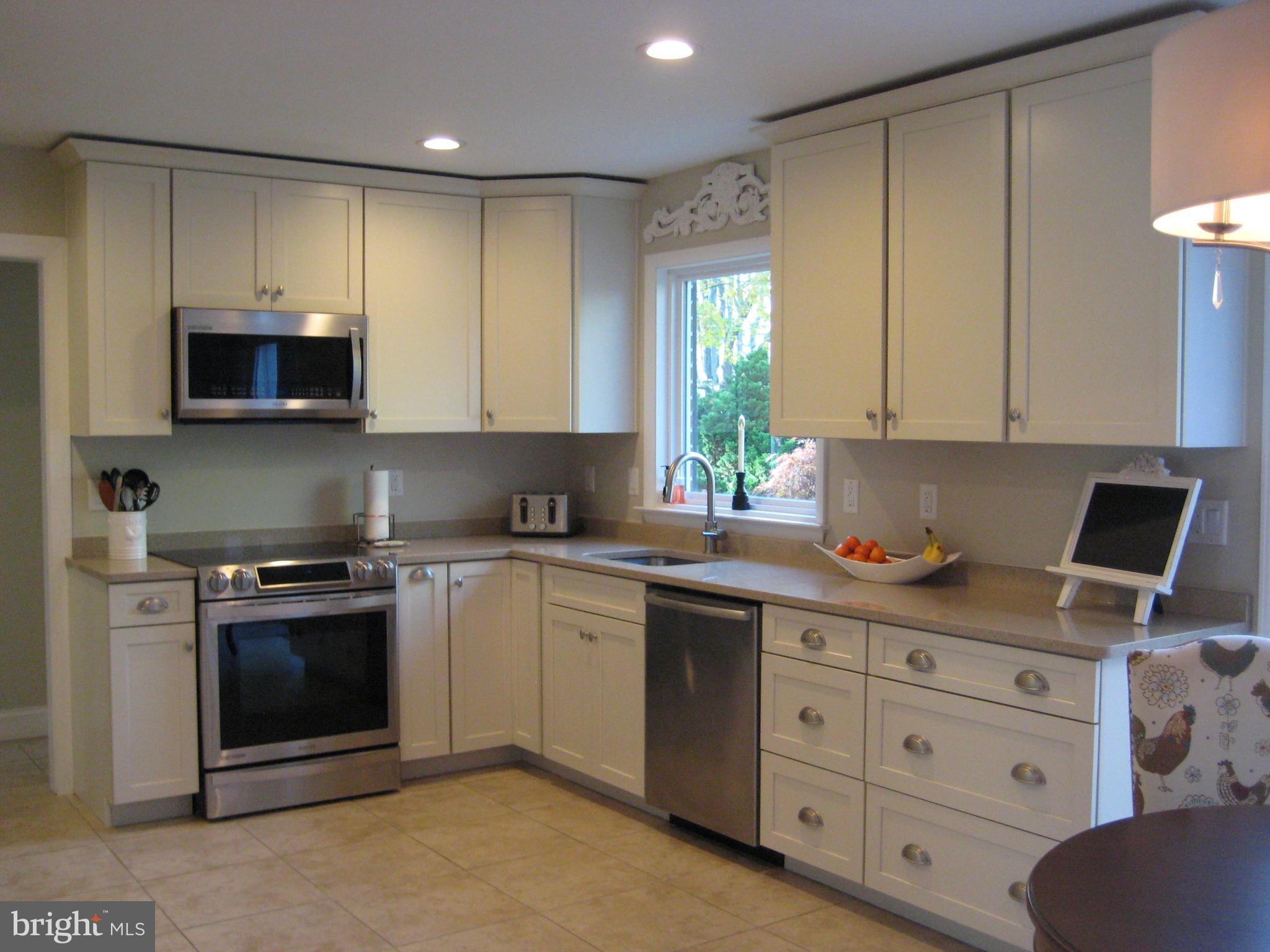 3511 Goshen Road Newtown Square, PA 19073 - Photo 12 of 40 Gallery Image 12