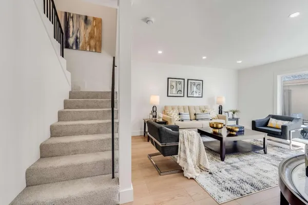 $1,398,000 | 11032 Firethorne Drive, Cupertino, CA 95014