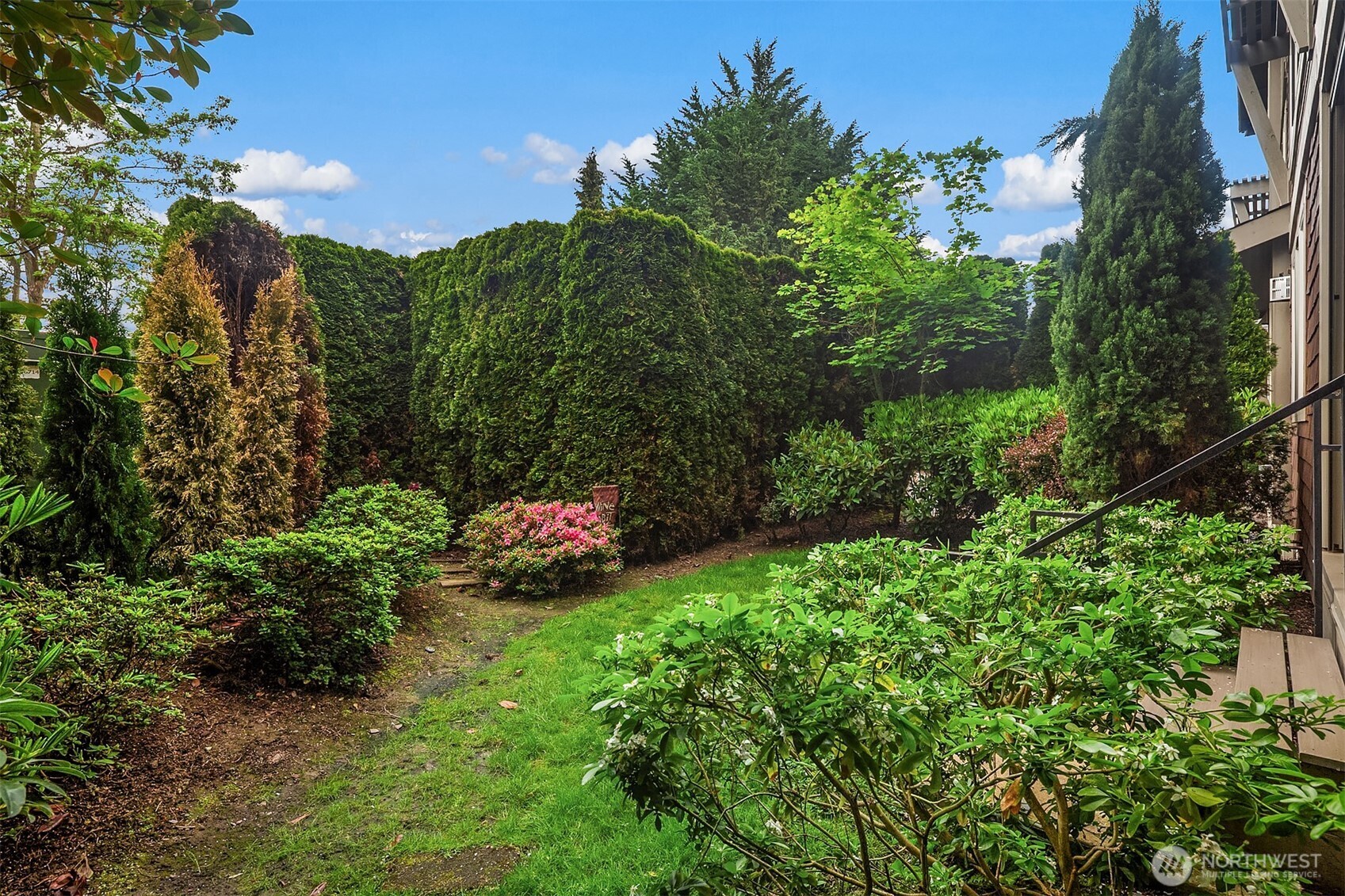 316 Walnut Street, Unit 103 Edmonds, WA 98020 - Photo 23 of 27