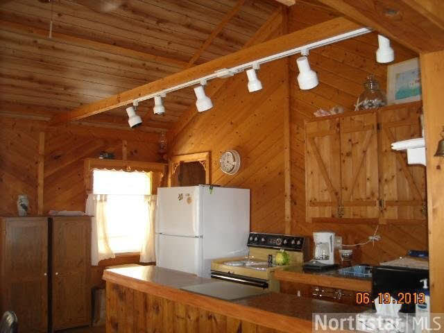 34714 Aztec Road Motley, MN 56466 - Photo 10 of 18 Gallery Image 10