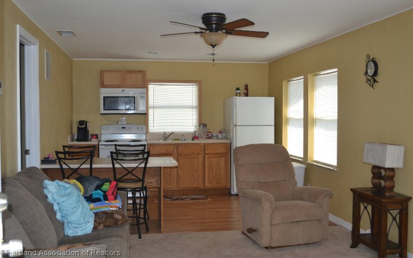 2015 Covington Road Sebring, FL 33870 - Photo 16 of 21 Gallery Image 16