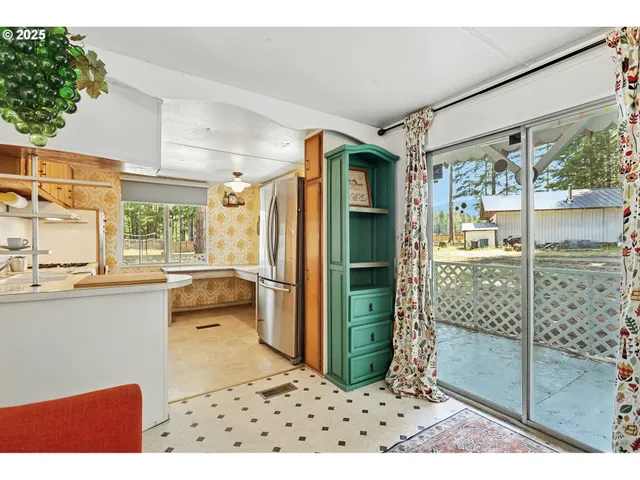 $599,000 | 11 Edgewater Drive, Carson, WA 98610